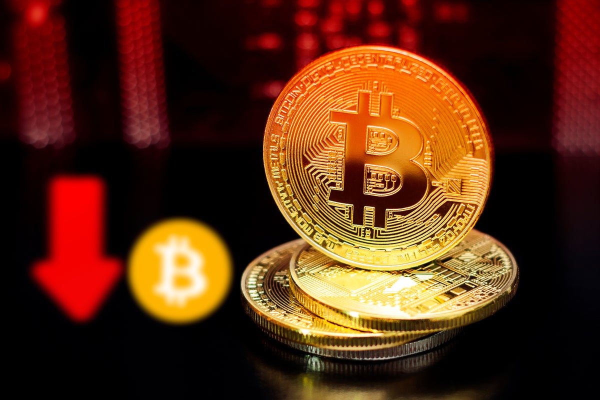 Bitcoin (BTC) Cools After Weekend Rally, Analyst Says Watch Out For S&P 500 Moves