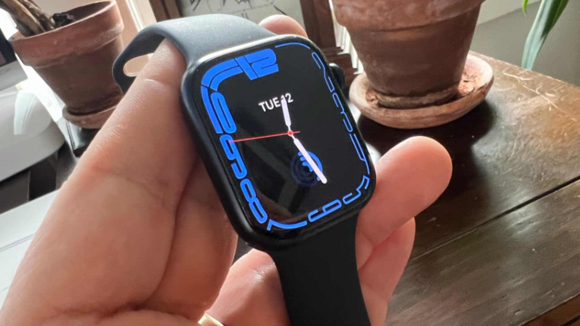 Apple Watch Series 8 rugged model to reportedly introduce new design
