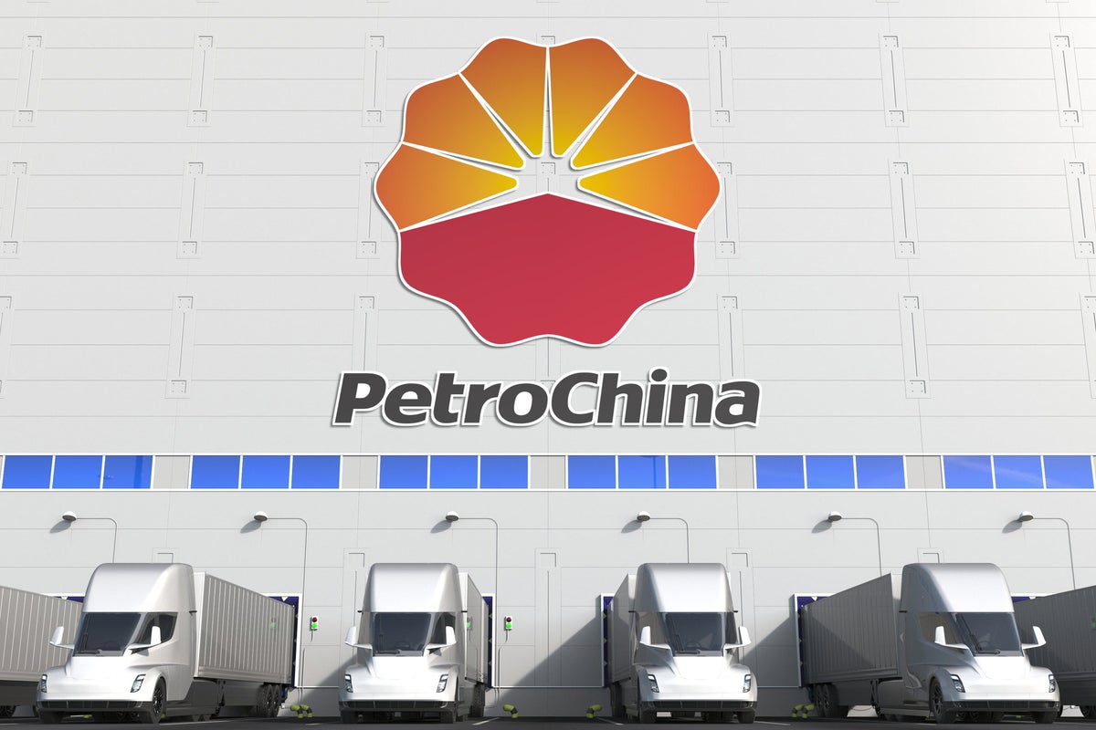 PetroChina Posts Record H1 Profit On Surging Oil Prices: Here Are The Dividend Details