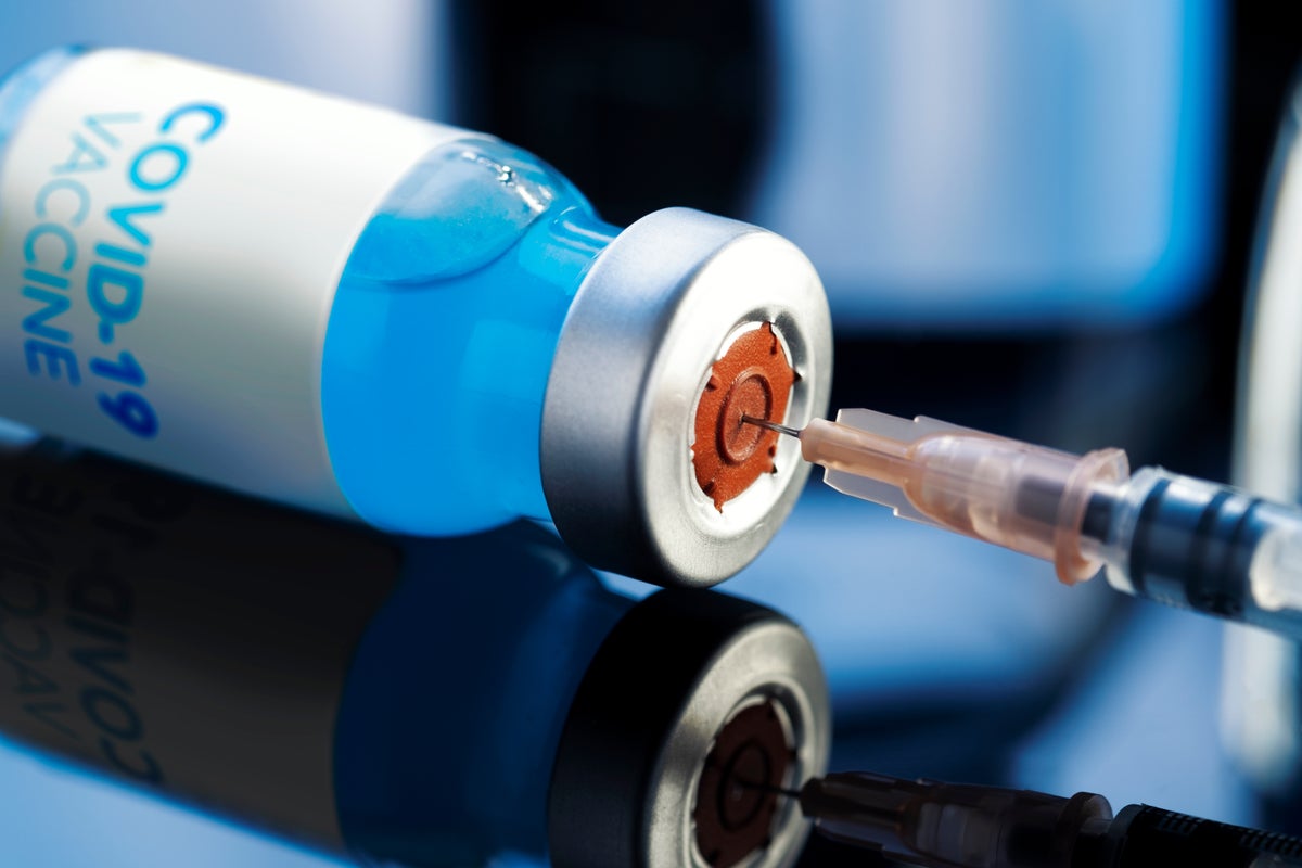 Moderna (MRNA), Pfizer (PFE) – Pfizer-BioNTech, Moderna Set To Get FDA Nod For Omicron Booster Shots As Early As Wednesday: Report