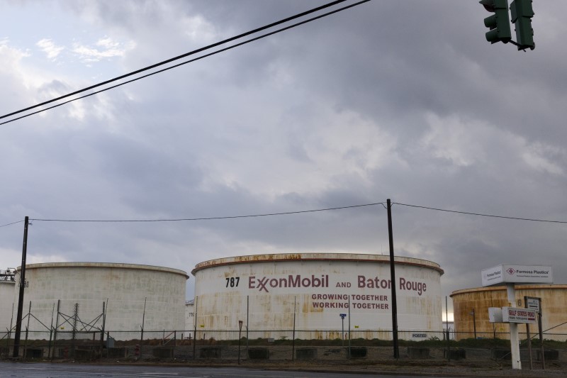 Exclusive-Shell, Exxon launch sale of major Dutch gas venture -document By Reuters