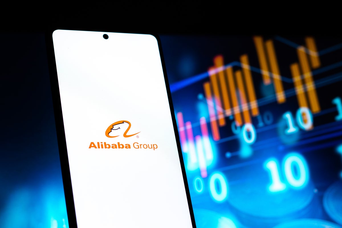 Alibaba Group Holding (NYSE:BABA) – Alibaba, Nio Rise Over 1% As Hong Kong Tech Stocks Cheer Wall Street Rebound: Cautious Investors Eye Key Fed Event