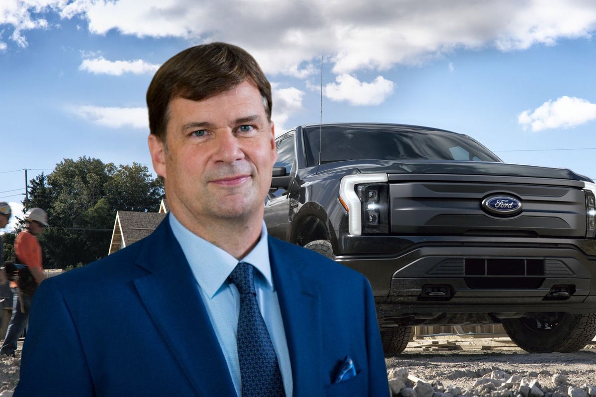 Ford Motor (NYSE:F) – Ford CEO Jim Farley To Meet Dealers Next Week With This Agenda To Challenge Tesla