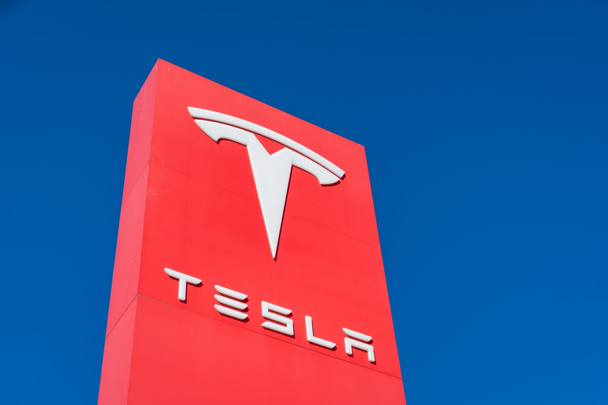 Elon Musk's Tesla Countersues California Agency In Racial Discrimination Lawsuit - Tesla (NASDAQ:TSLA)
