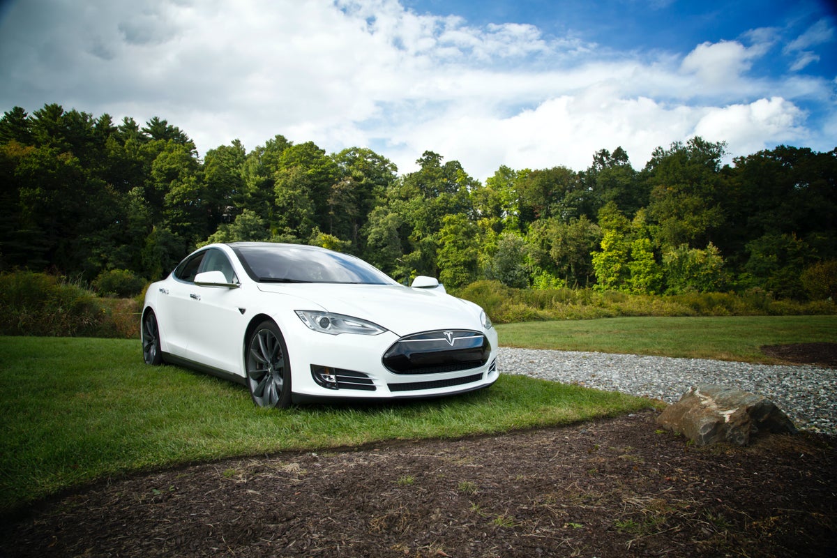 A 2014 Tesla Has Surpassed 1 Million Miles Driven, But One Component Had To Be Replaced 8 Times - Tesla (NASDAQ:TSLA)