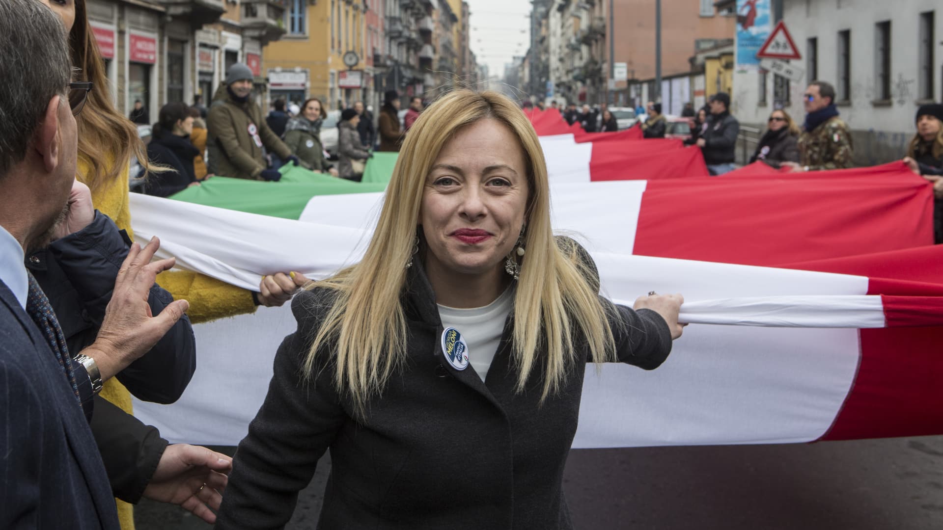 Italy poised for hard-right leader as country votes in snap election