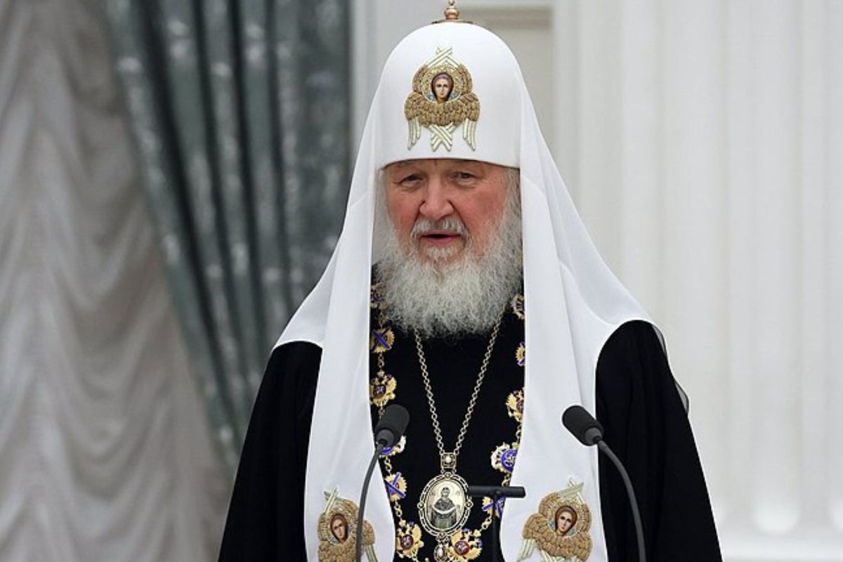 Top Priest Under Putin's Regime Tells Russians Not To Fear Death Amid Troop Mobilization