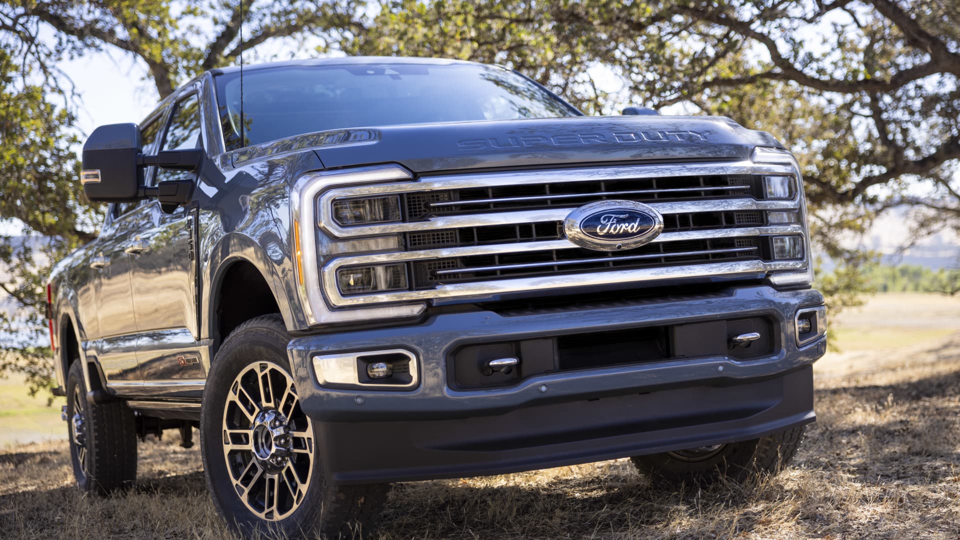 Ford unveils new F-Series Super Duty trucks