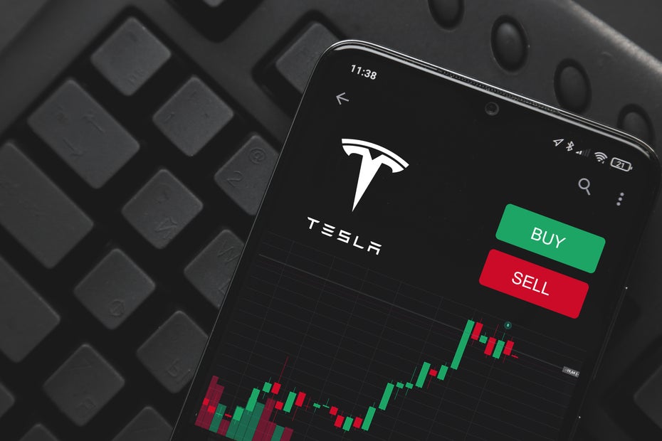 Tesla A Hit With Members Of The US Congress? Lawmakers Buy Heavily On Stock Dip - Tesla (NASDAQ:TSLA)