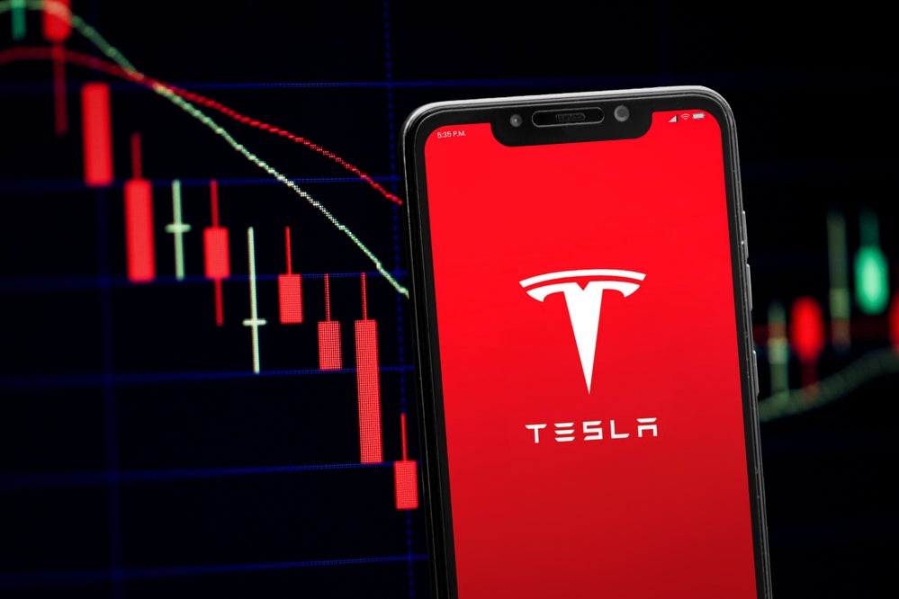 Cathie Wood Picks Up $13M In Tesla Shares As Investors React Negatively To Q3 Earnings - Tesla (NASDAQ:TSLA)