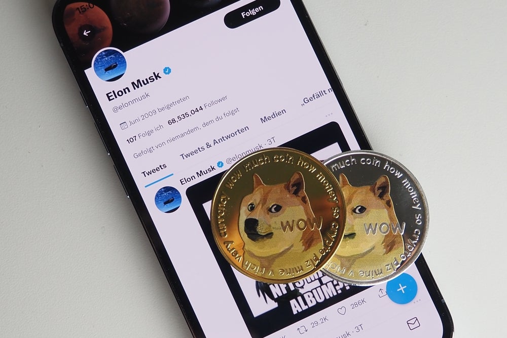 Elon Musk's Love Affair With Dogecoin Continues As Twitter Considers Crypto Wallet - Dogecoin (DOGE/USD)