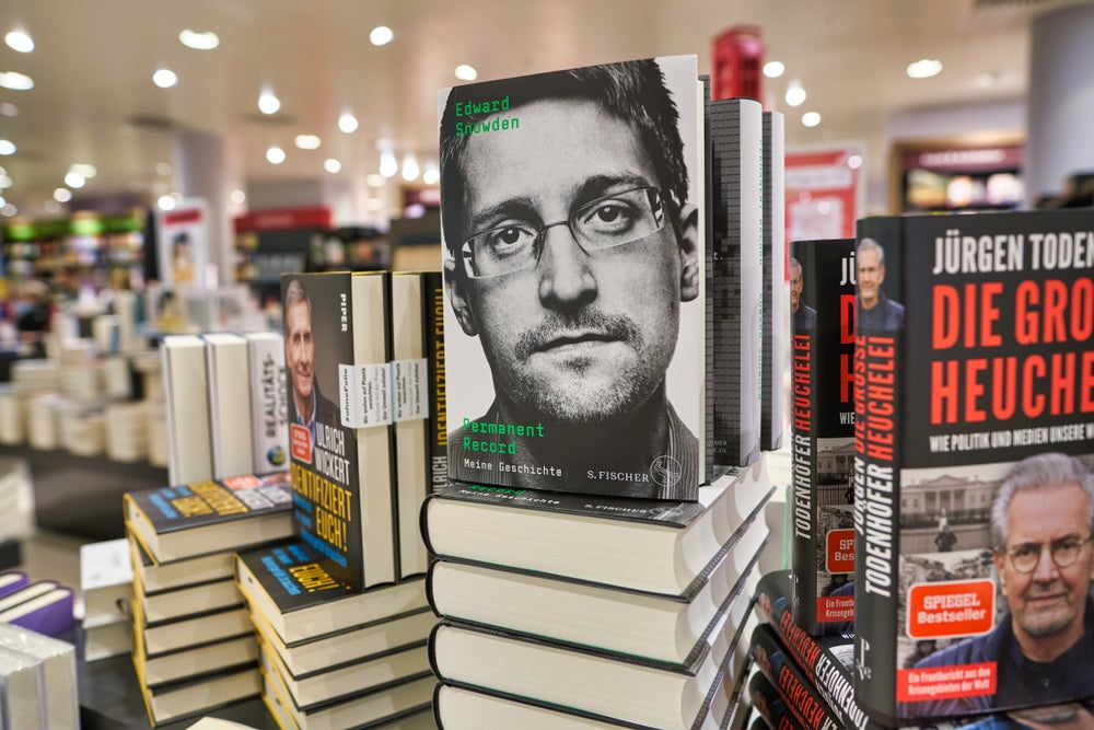 Edward Snowden Criticized By 'Black Swan' Author For Describing Putin's Invasion Of Ukraine As 'Fighting'