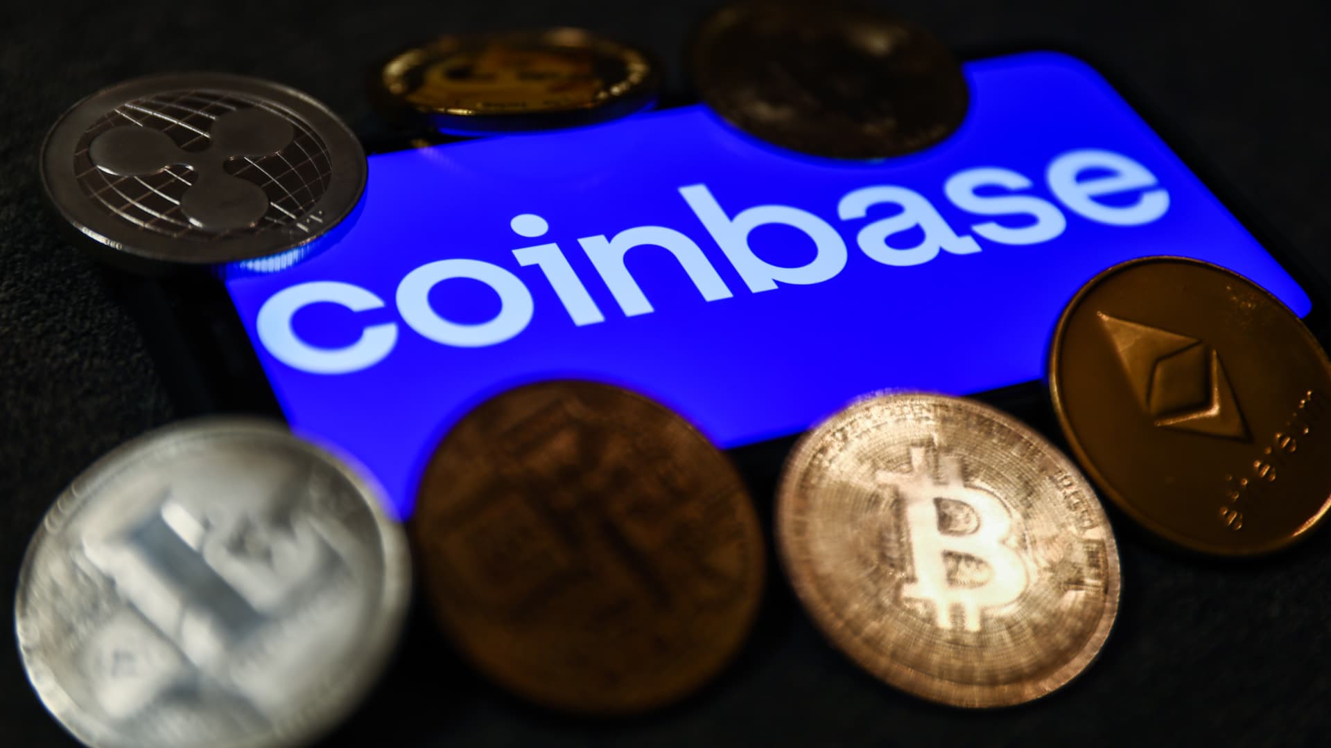 Cryptocurrency exchange Coinbase gets Singapore regulatory approval
