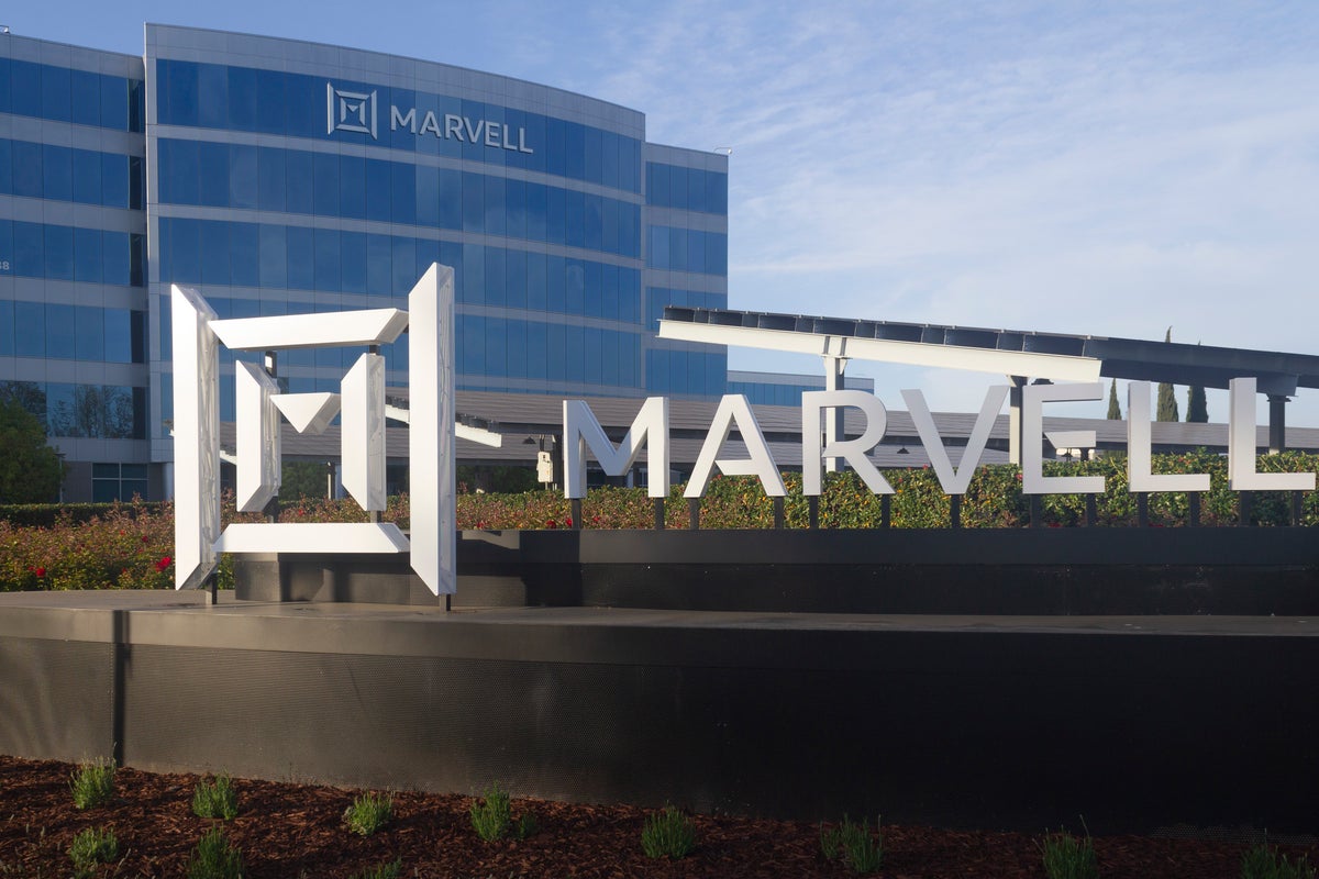 After-Hours Action: Why Marvell Technology Stock Is Tumbling - Marvell Tech (NASDAQ:MRVL)