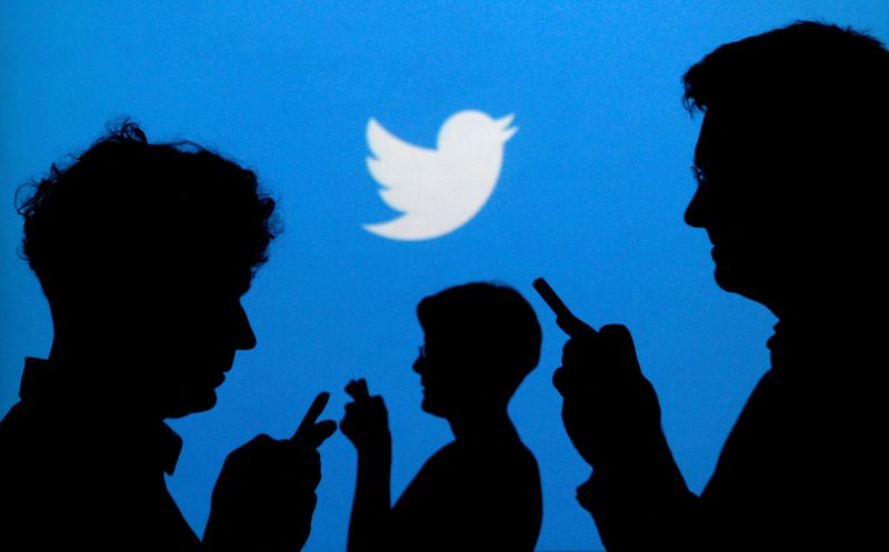 Twitter to relaunch Twitter Blue at higher price for Apple users By Reuters