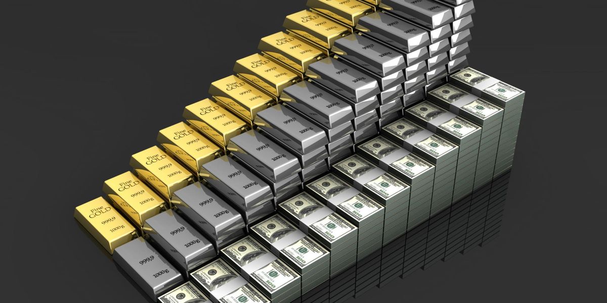 Still Bullish on Gold, Silver; Top Sectors for 2023