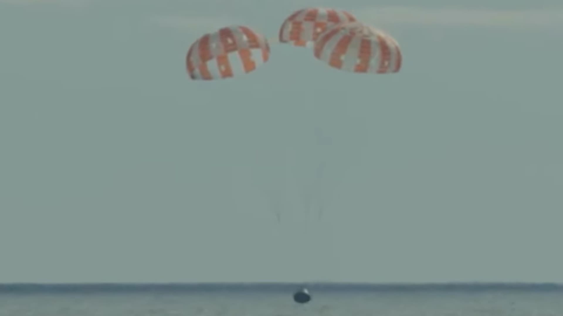 NASA completes Artemis I moon mission with Orion capsule splash down