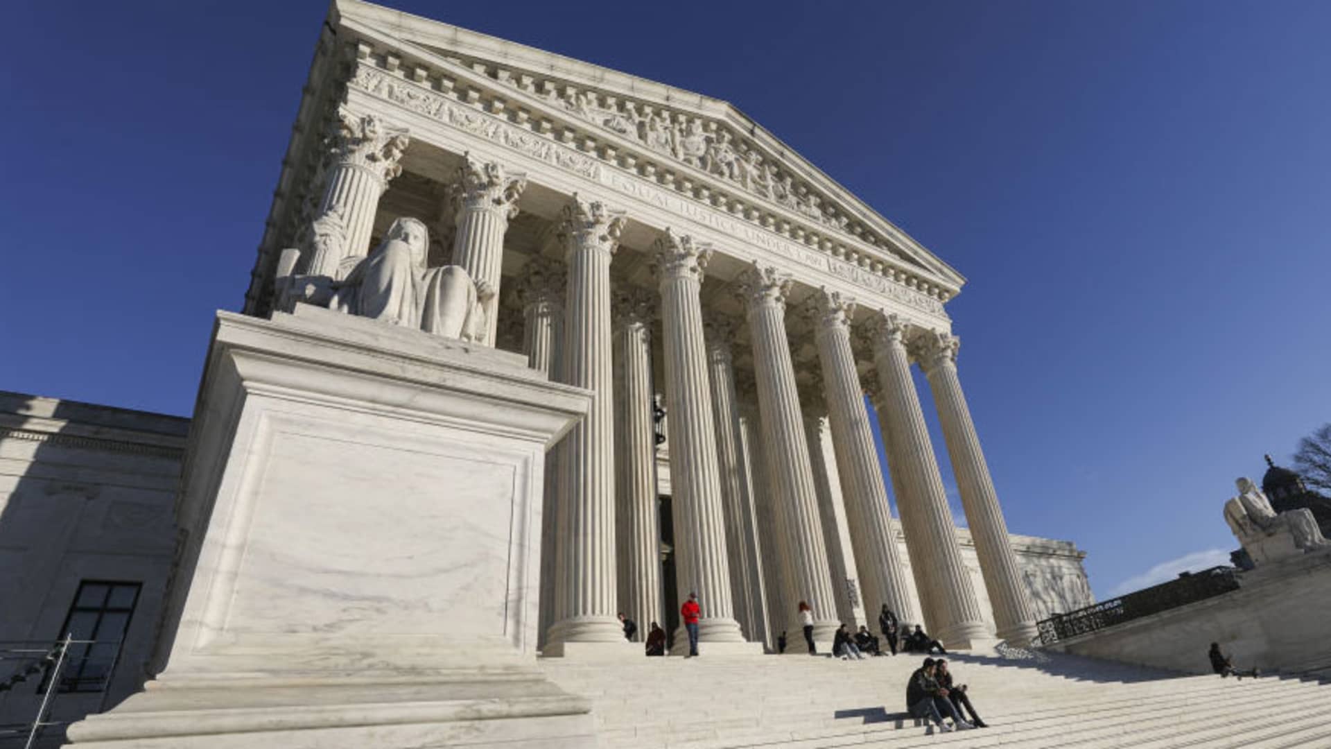 Supreme Court punts on Texas and Florida social media law cases