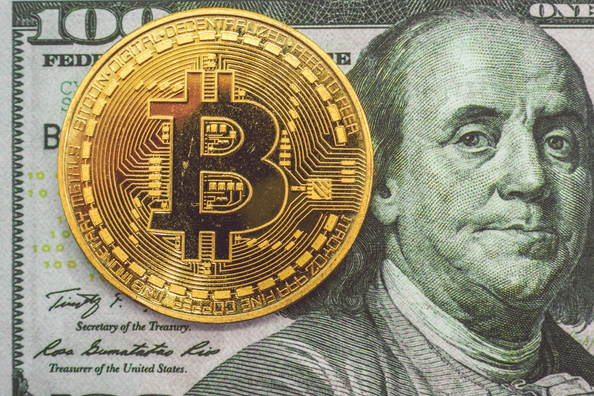 Here's How Much $100 In Bitcoin Could Be Worth If BTC Returns To All-Time Highs
