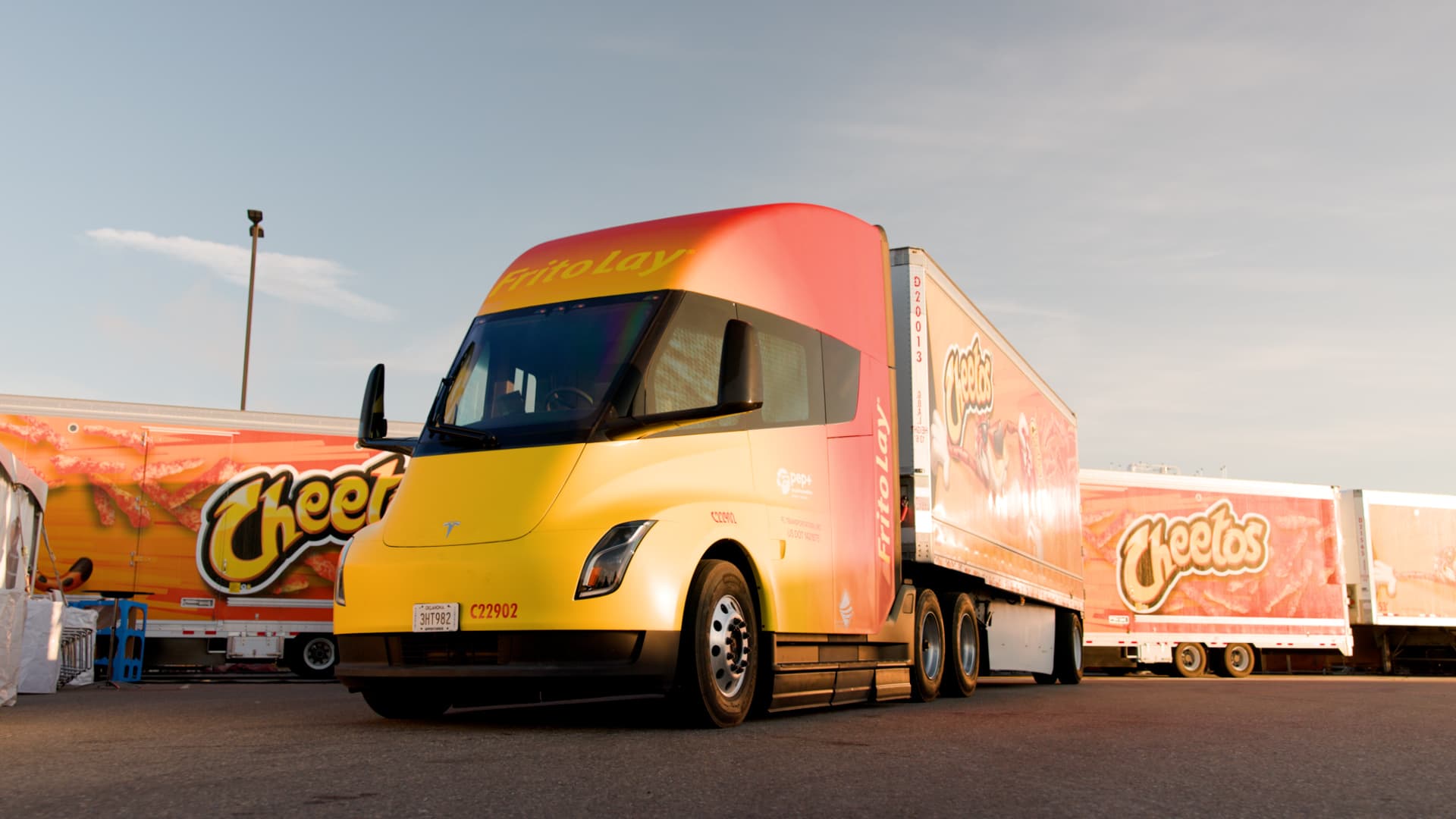 Elon Musk's Tesla Semi is delivering Frito-Lay and Pepsi products