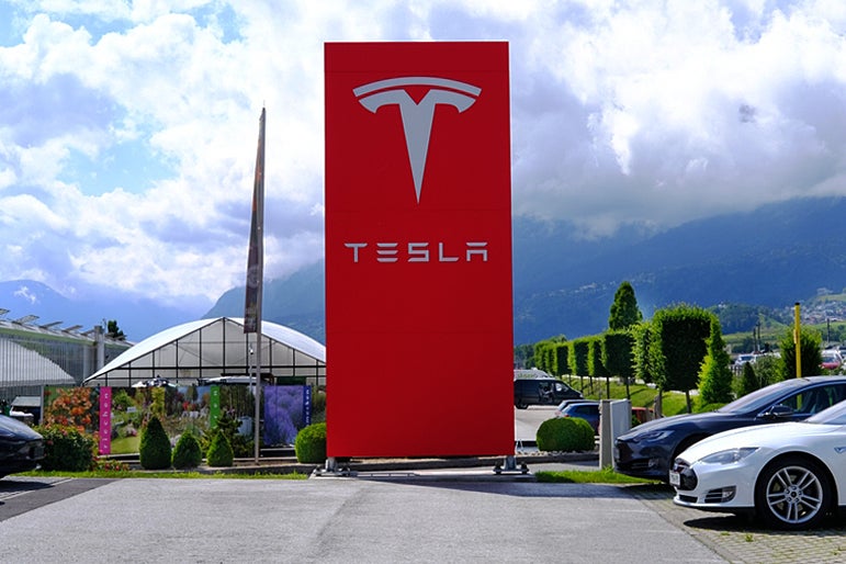 Tesla 'At The Top Of The EV Mountain' - Others Are Just Now Making The Climb, Analyst Says - Tesla (NASDAQ:TSLA)