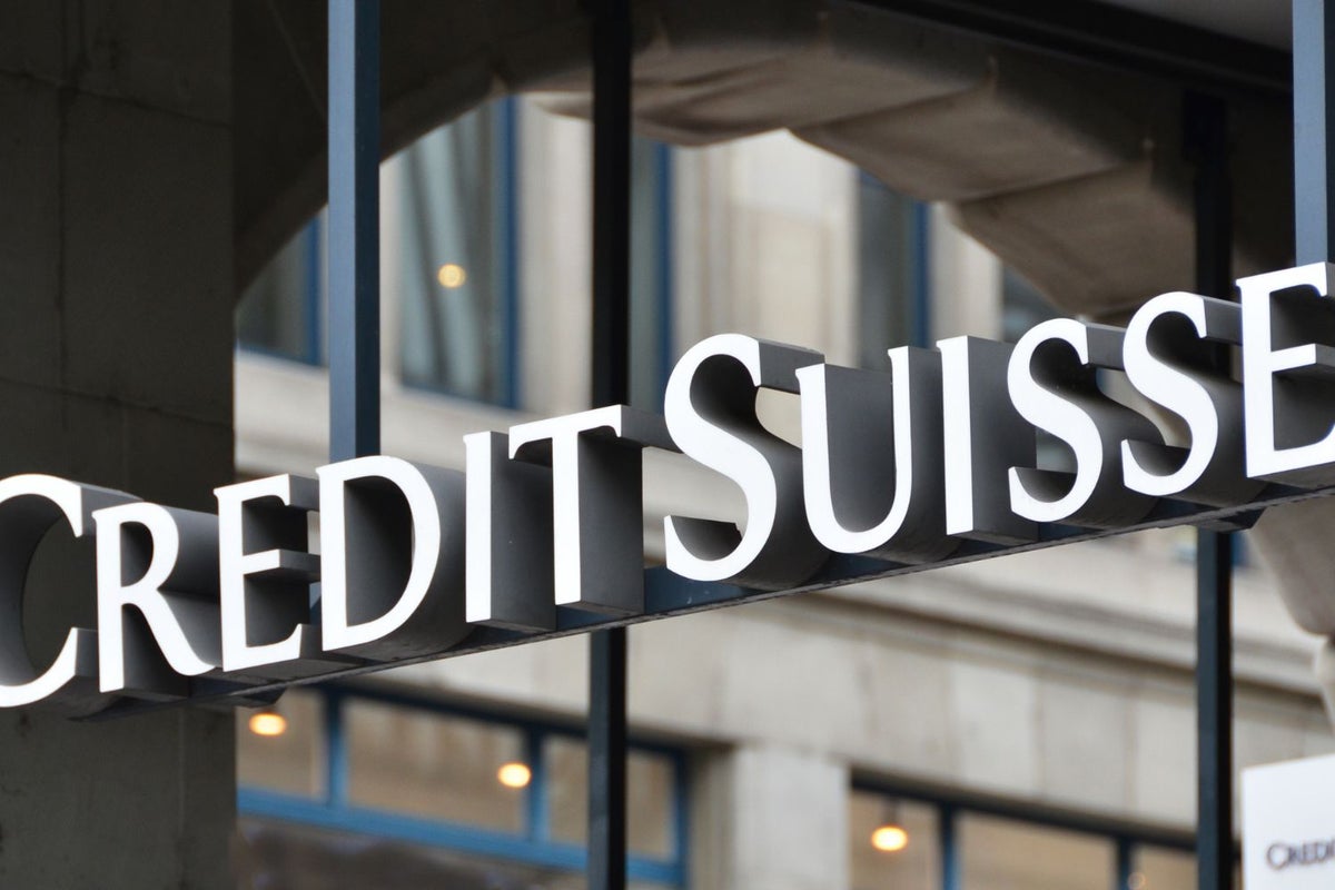 UBS To Buy Troubled Peer Credit Suisse For Sweetened Offer At Whopping 73% Discount: Report - Credit Suisse Group (NYSE:CS), UBS Gr (NYSE:UBS)