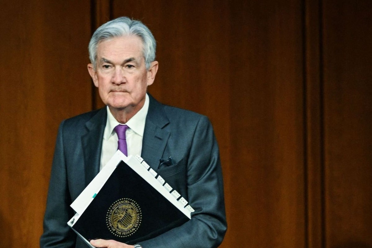 Senator Warren Brands Jerome Powell As A Failure: 'I Don't Think He Should Be Chairman Of The Federal Reserve' - First Republic Bank (NYSE:FRC)