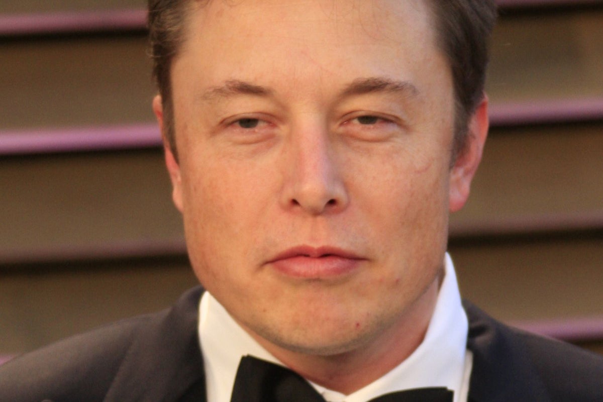 Elon Musk Trolled After Eyebrow-Raising Tweet About Taylor Swift: 'You Stay Away From Her'