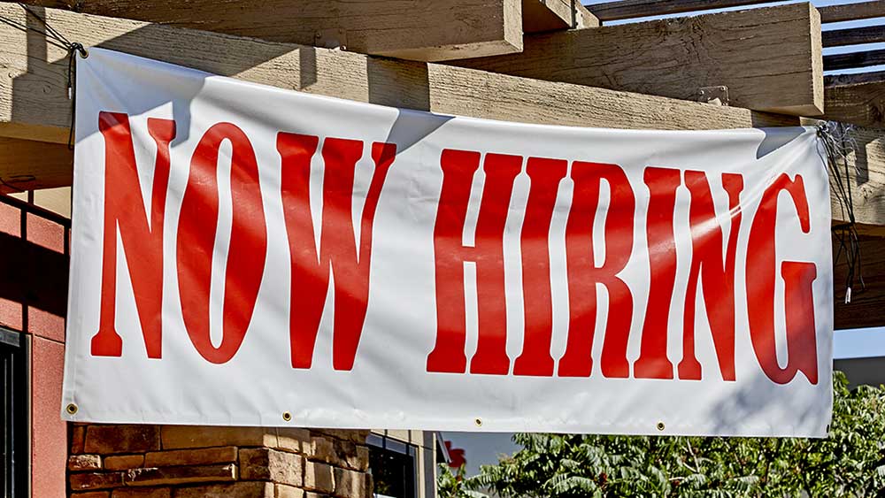 Soft Wage Growth Offsets Strong Hiring, But S&P 500 Falls