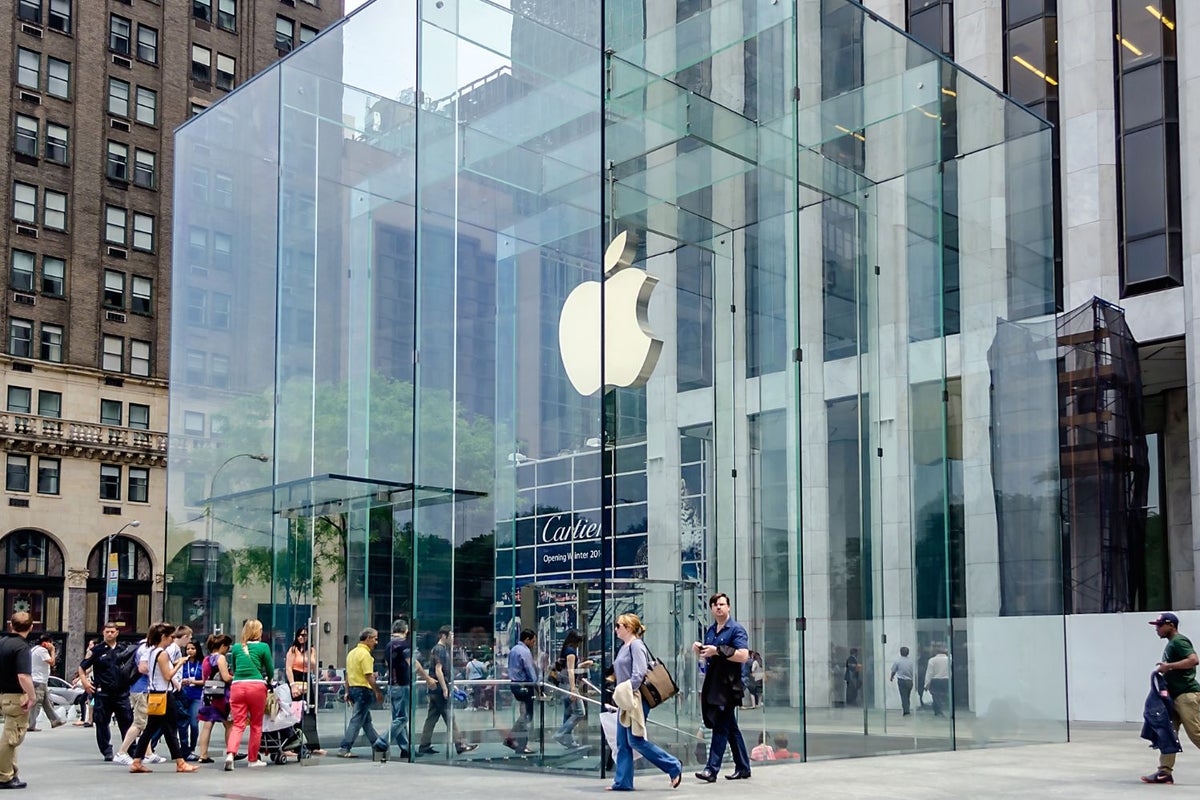Apple Issues New Warnings To Store Employees Over Unionization — Here's What You Should Know - Apple (NASDAQ:AAPL)
