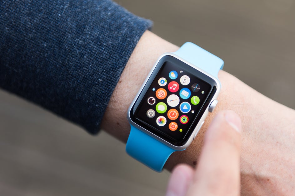 Forget Just iPhone Pairing, Apple Watch May Soon Connect To Multiple Devices - Apple (NASDAQ:AAPL)