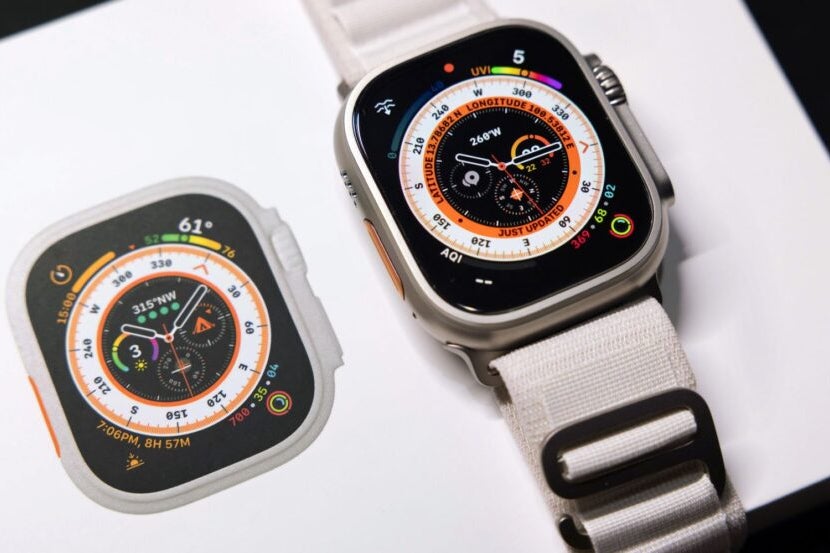 Attention Apple Users! Your Watch Will Likely Get A Radical Software Overhaul - Apple (NASDAQ:AAPL)