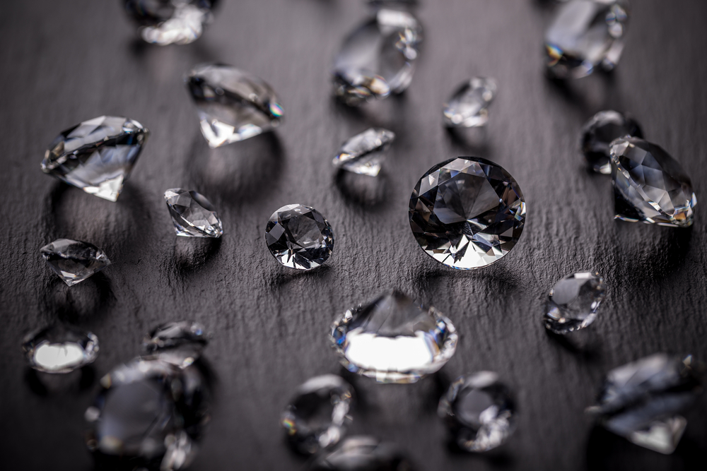 Diamonds and Other High-Ticket Items Show E-Commerce Growth