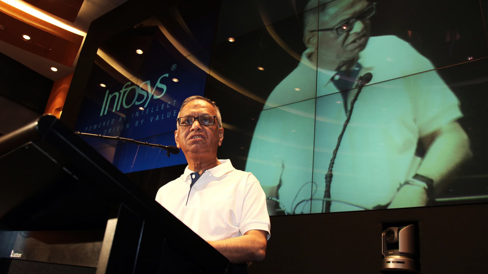 U.S. tech downturn is an opportunity for India: Infosys Narayana Murthy