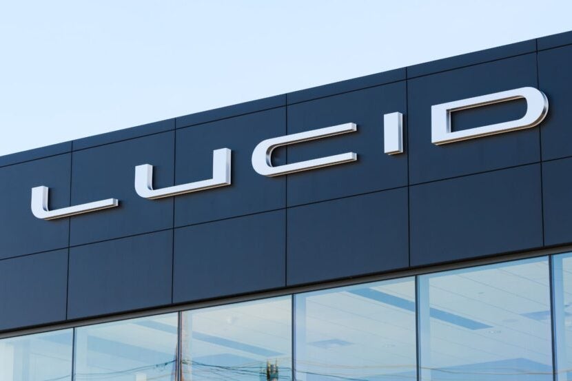 Lucid Enrages Tesla Fans With Backdoor Promotional Strategy: 'Seriously So Desperate' - Lucid Gr (NASDAQ:LCID), Tesla (NASDAQ:TSLA), General Motors (NYSE:GM)