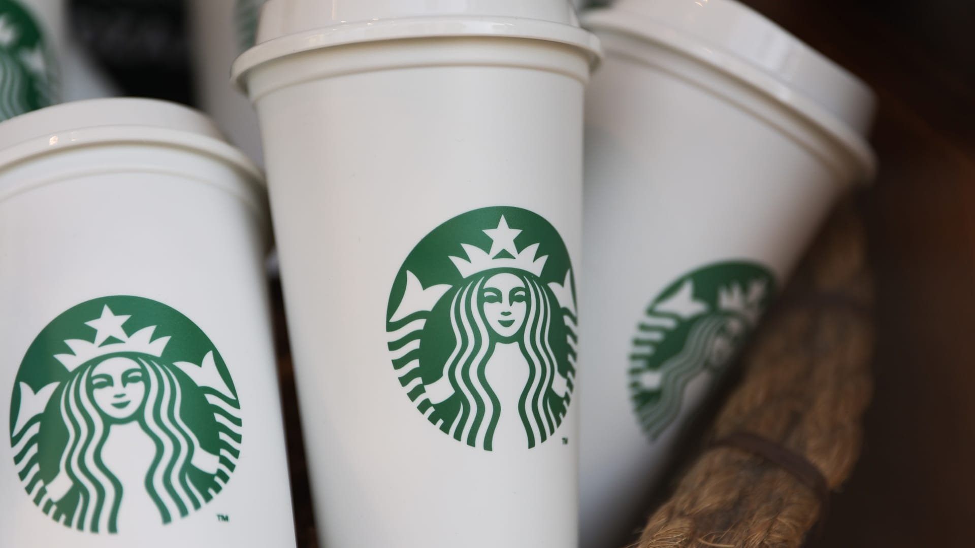 Starbucks (SBUX) earnings Q2 2023 earnings
