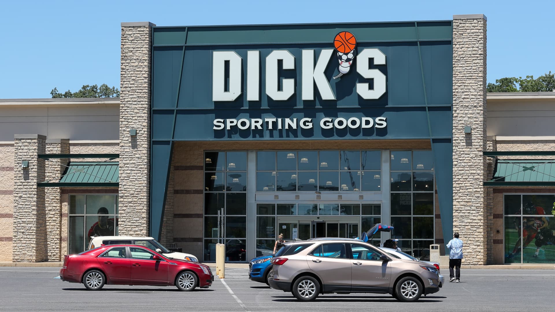 Yelp, AutoZone, Lowe's, Dick's Sporting Goods & more