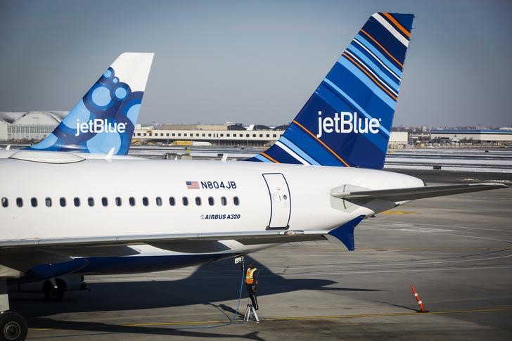 JetBlue to spin-off Spirit Airlines' holdings at NY airport By Reuters