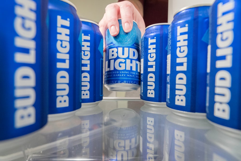 Bud Light Boycott Impact: King Of Beers Owner Dethroned As Top-Selling U.S. Beer Brand - Anheuser-Busch InBev (NYSE:BUD)