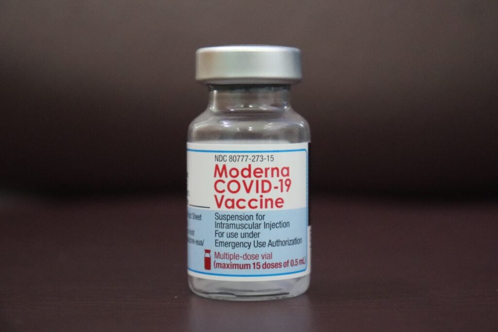 Moderna Seeks FDA Nod For Updated COVID-19 Vaccine To Tackle Dominant Strain: The Hill - Moderna (NASDAQ:MRNA)