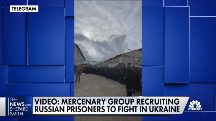 Russian mercenary group recruits prisoners to fight in Ukraine