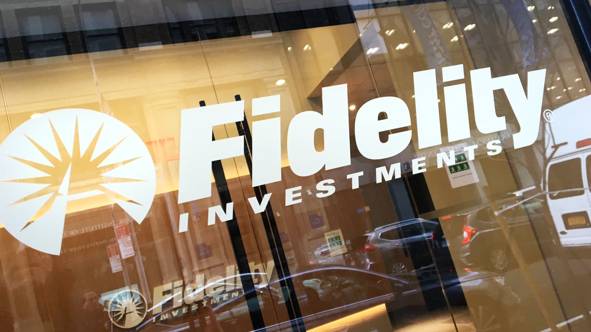 Fidelity joins rush for bitcoin ETF, following BlackRock, Ark Invest