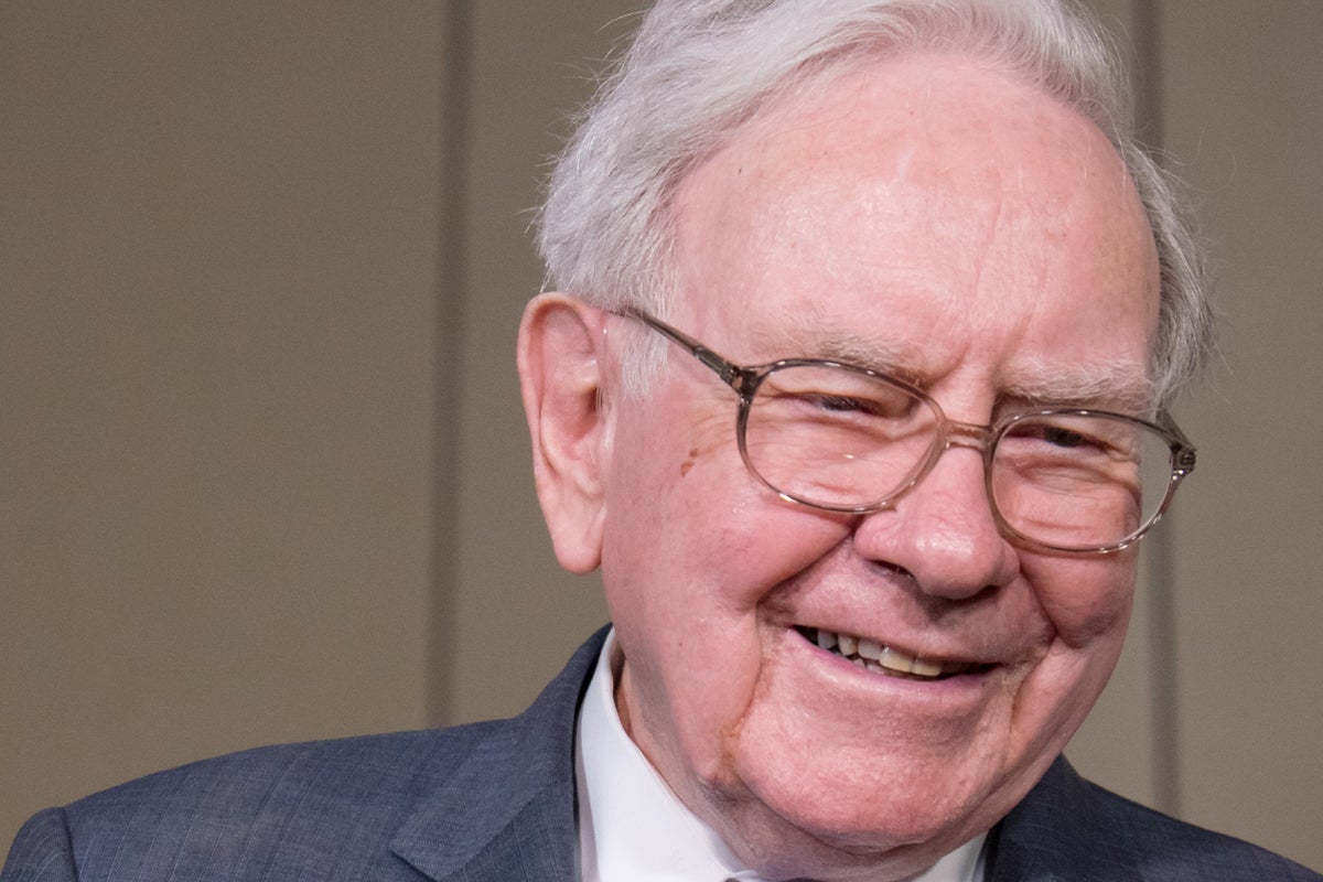 If You Invested $1,000 In Berkshire Hathaway When Warren Buffett Became The World's Richest Person, Here's How Much You'd Have Today - Berkshire Hathaway Inc. Common Stock (NYSE:BRK/A)