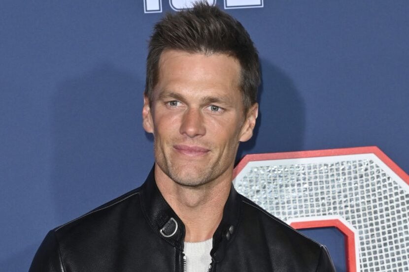 Tom Brady's Association With Collapsed FTX Exchange Left Him With Huge Losses: Here's How Much The Quarterback Lost - Emeren Group (NYSE:SOL)