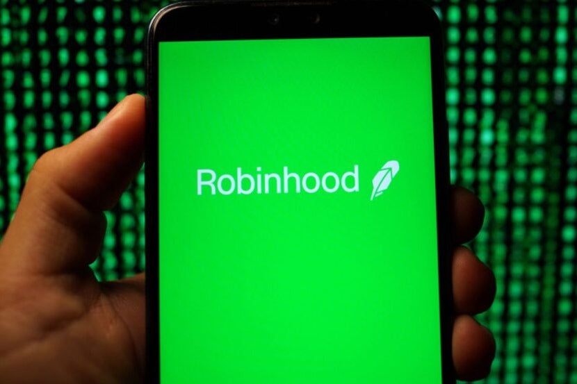 Robinhood Shifts From Short-Term Trades To Long-Term Stability: Begins Offering IRAs - Robinhood Markets (NASDAQ:HOOD)