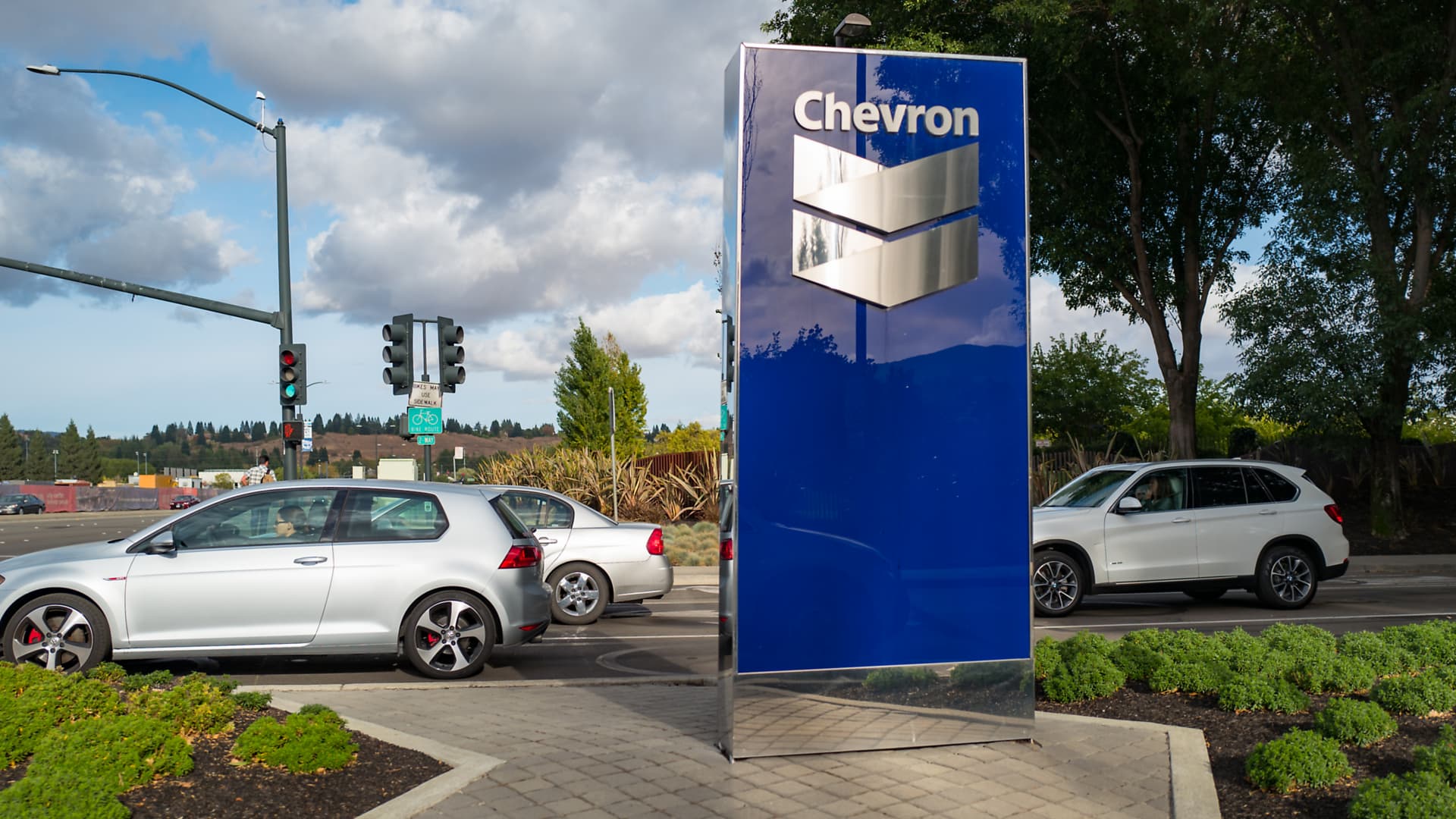Chevron cvx Q2 earnings report 2023