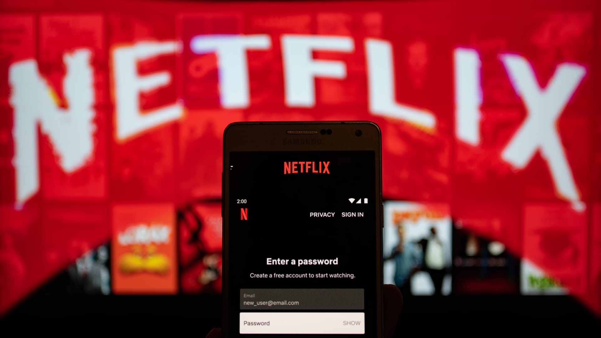 Netflix stock sinks as Wall Street looks for clarity on revenue growth