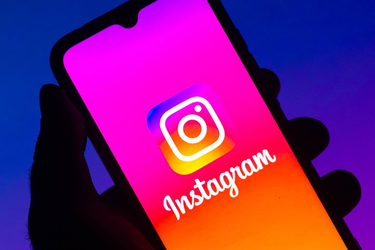 Instagram Testing Breakthrough Feature To Detect And Label AI-Made Posts, Leak Shows