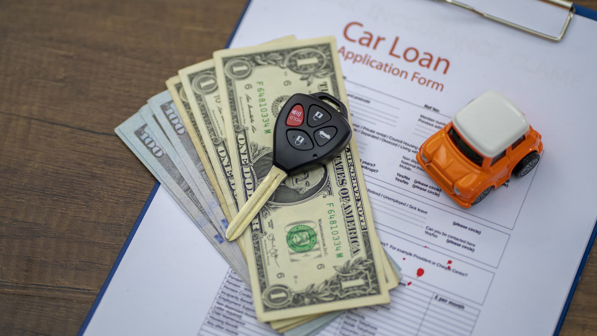 Why Americans are struggling with car loans