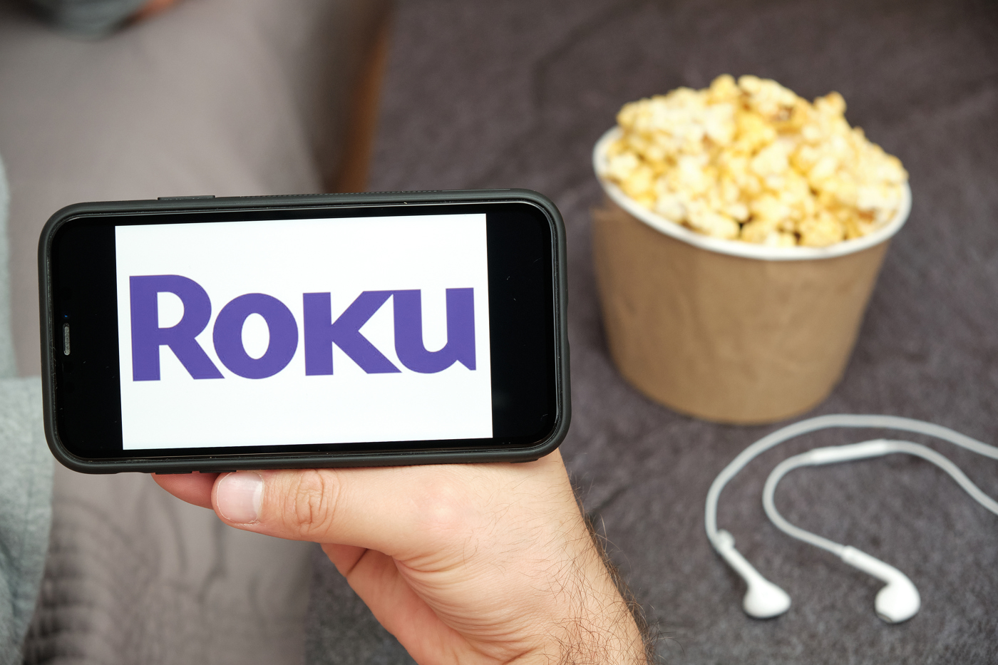 Roku stock, ROKU stock, streaming service stocks